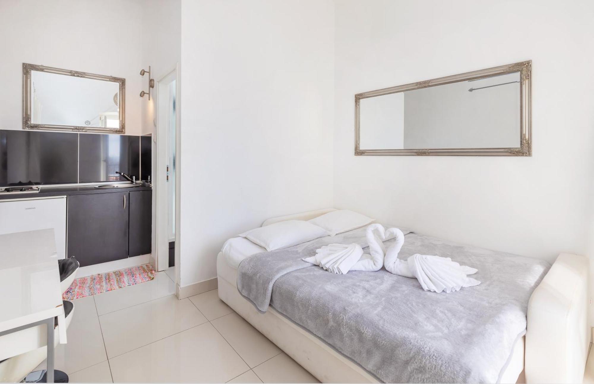 Apartment Entre Les Jardins Ragusa Esterno foto