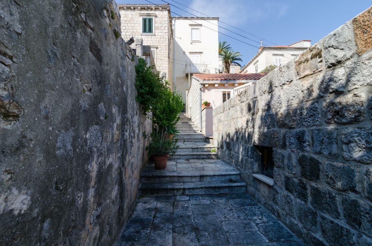 Apartment Entre Les Jardins Ragusa Esterno foto