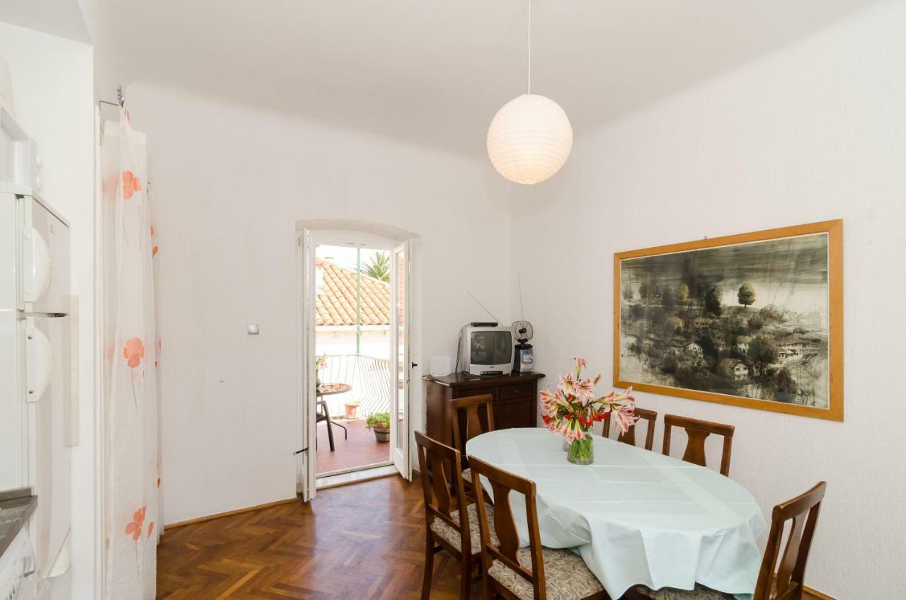 Apartment Entre Les Jardins Ragusa Esterno foto